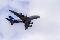 Airbus A380 à l'attérrissage